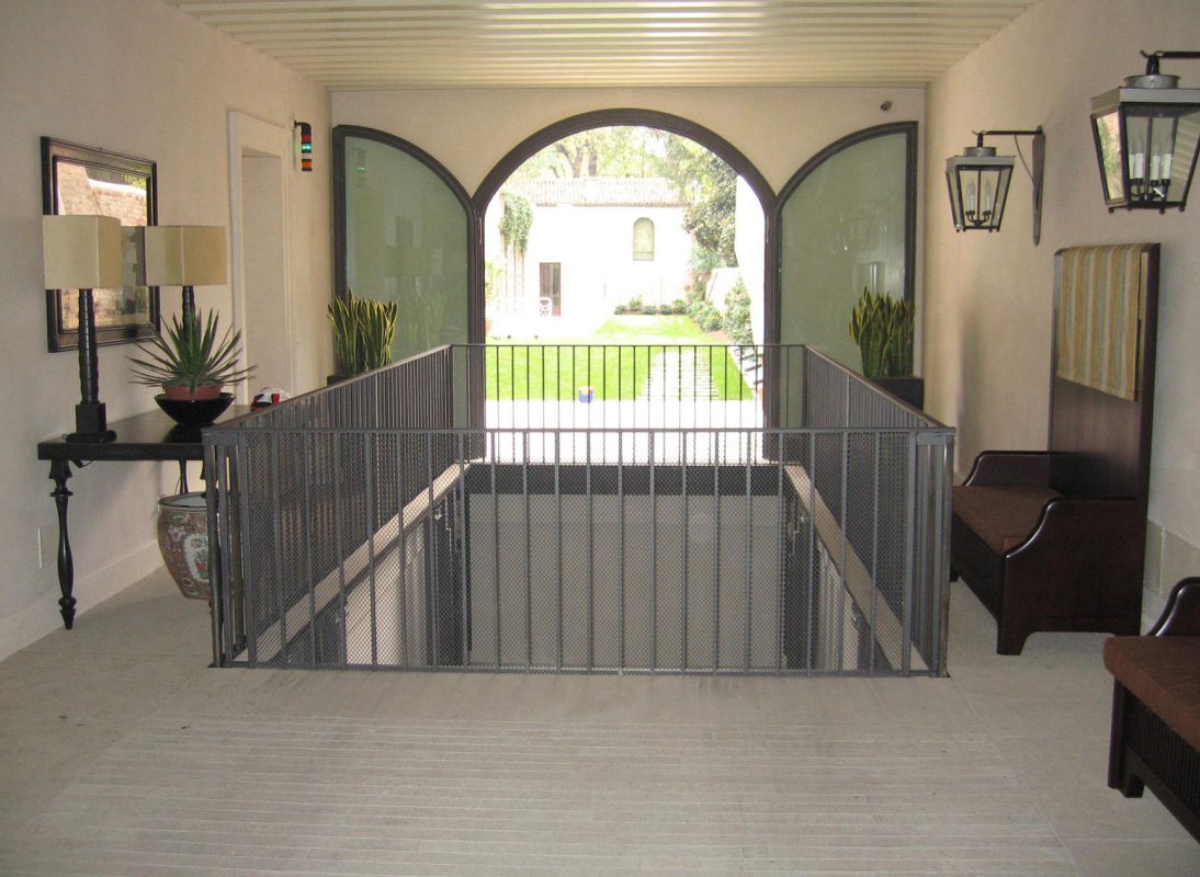 Piattaforme-elevatrici-per-automobili-movimento-2